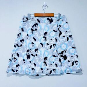 REITMANS White‎ and blue  textured floral skirt